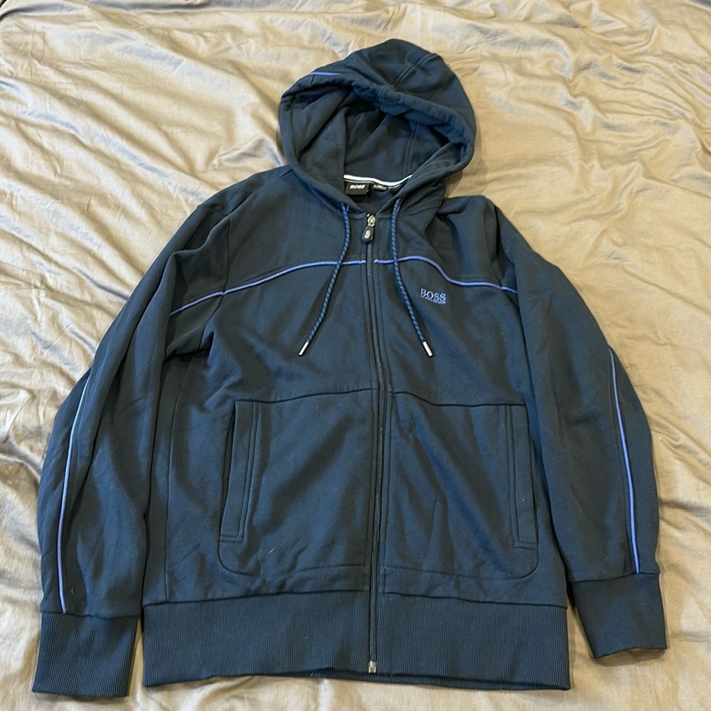 Size small Hugo boss zip up worn twice